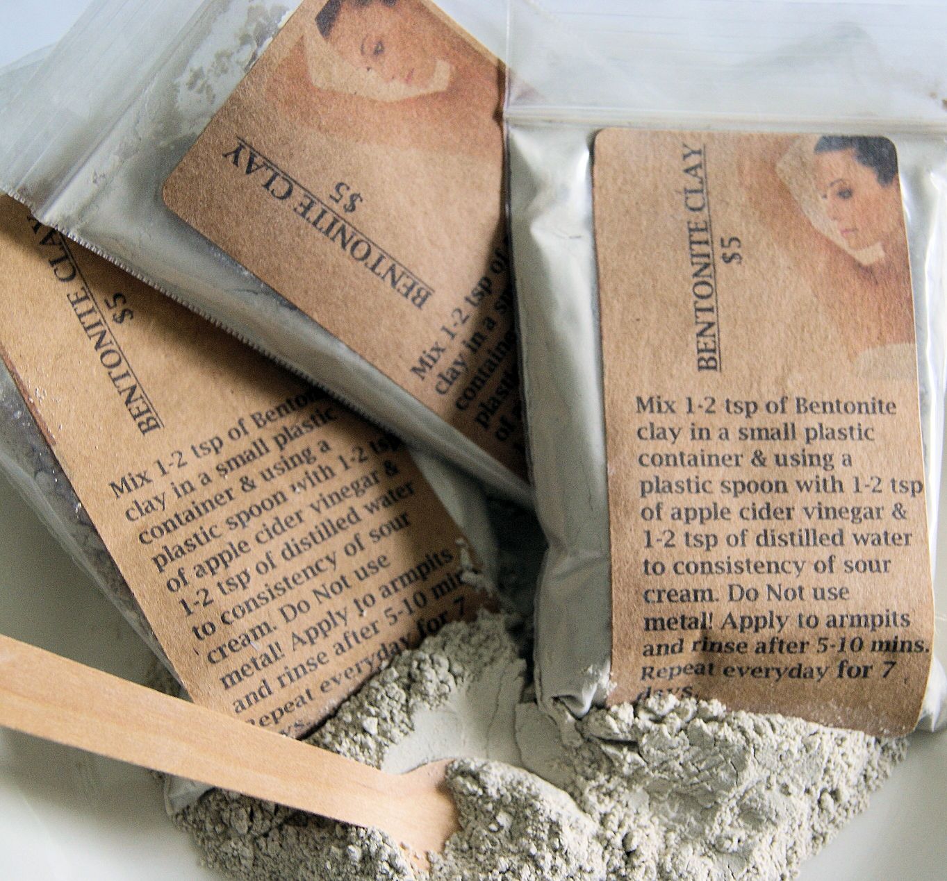 Bentonite Clay Detox Mask – Organic, Food Grade Armpit Detox for Natural Deodorant Transition