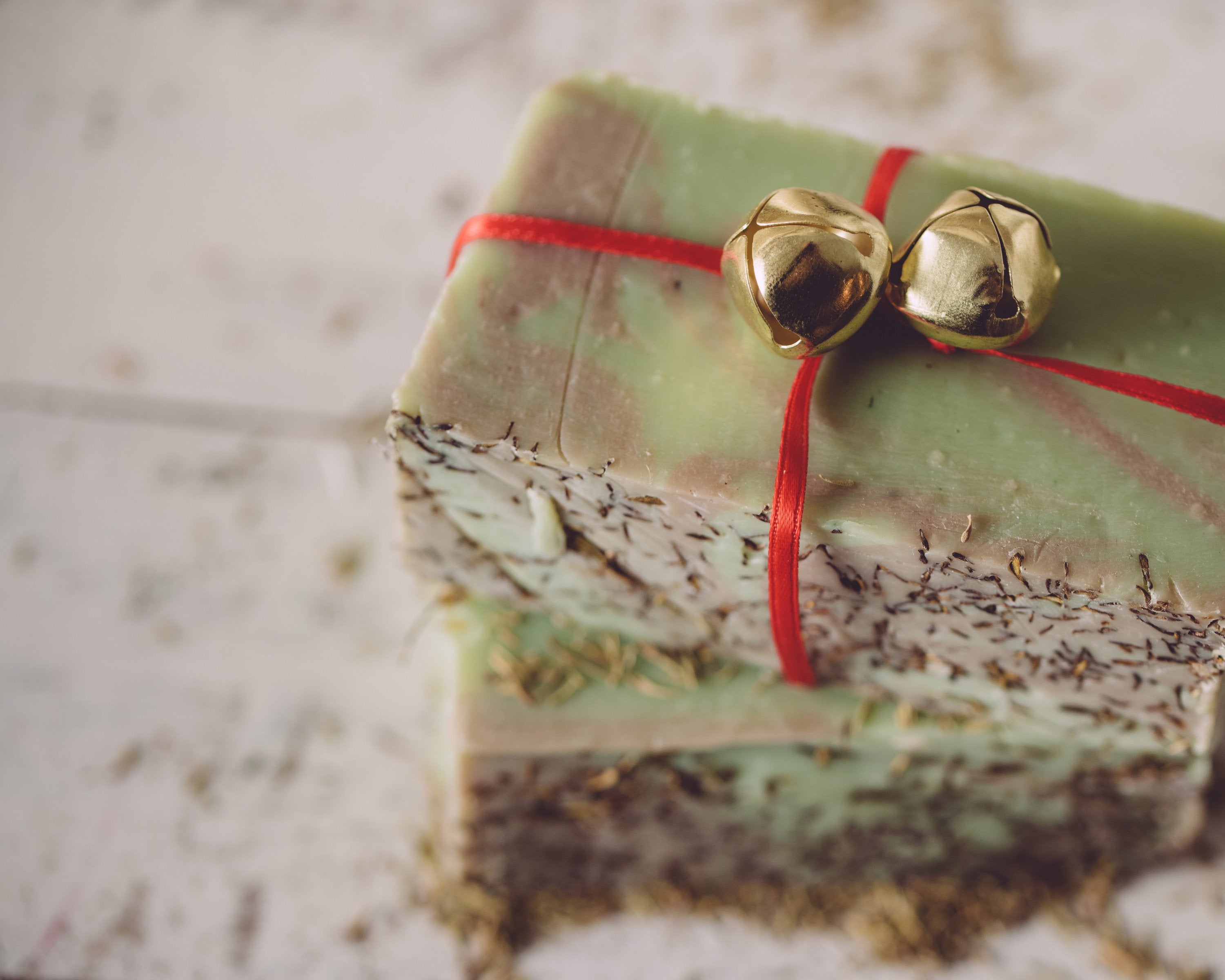 Christmas Thyme Organic Handmade Soap – Earthy, Cozy & Herbaceous