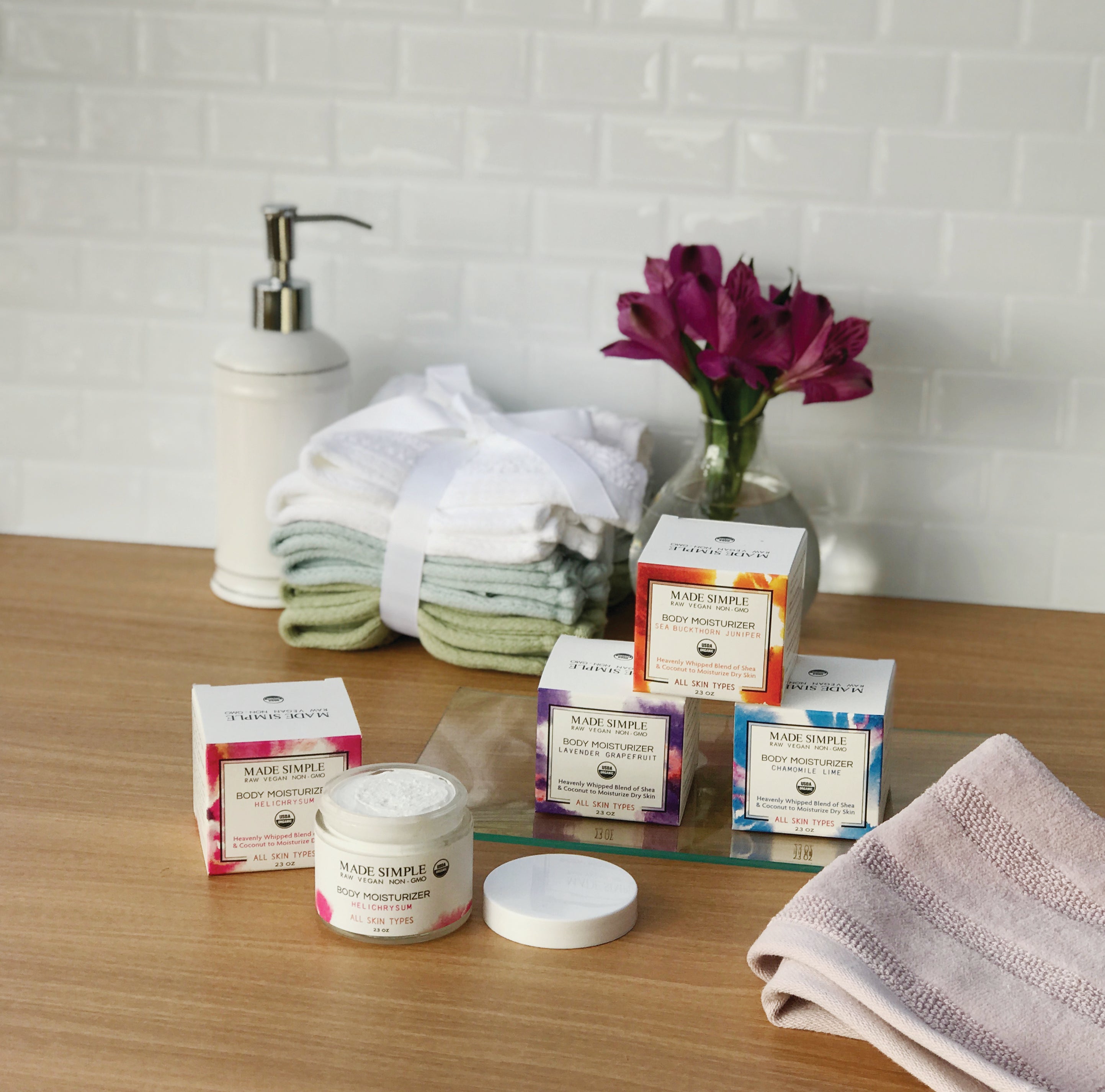 Helichrysum Moisturizer – Certified Organic, Vegan & Cruelty-Free Whipped Hydration