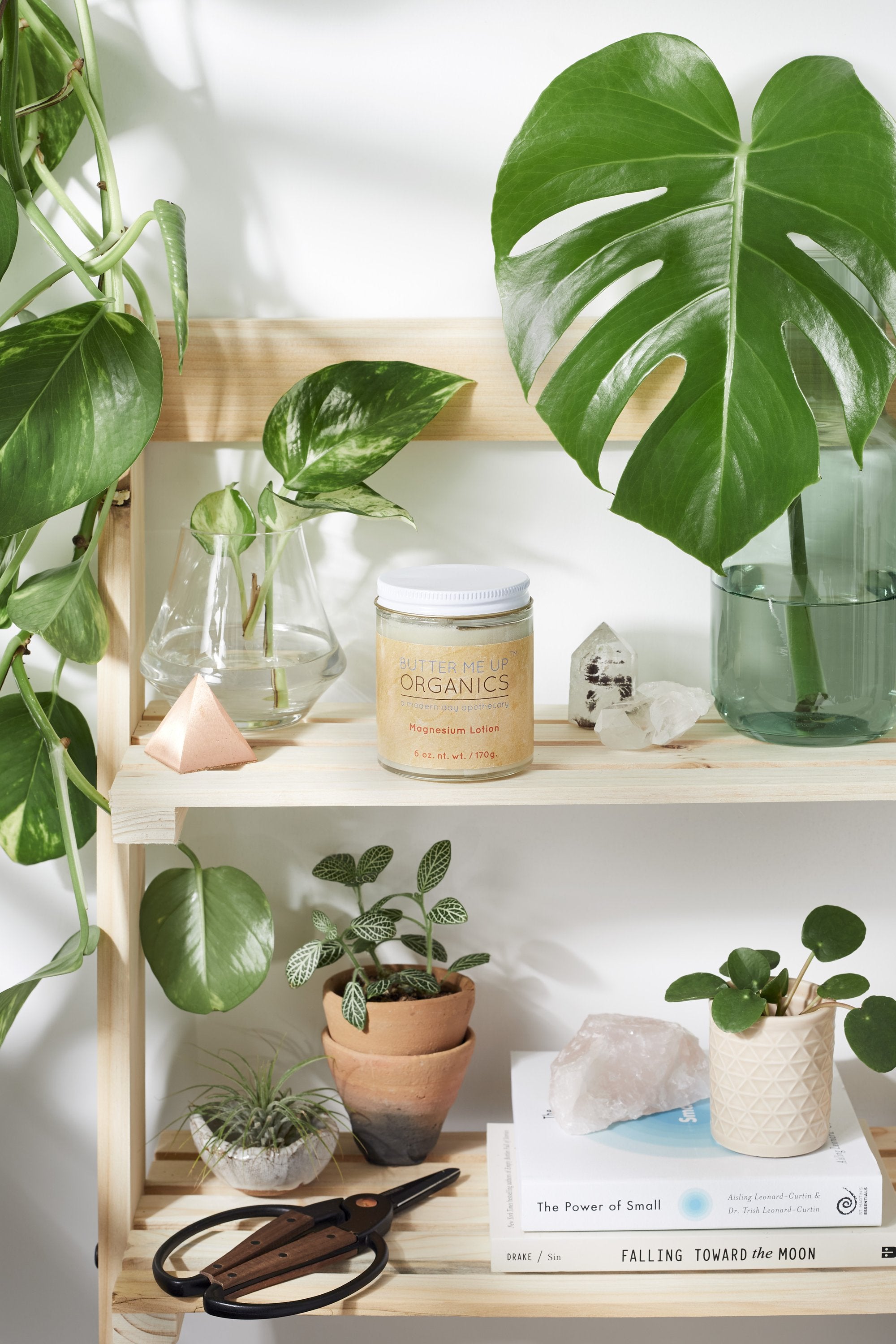 Organic Magnesium Lotion – Topical Moisturizing Cream with Lavender & Shea